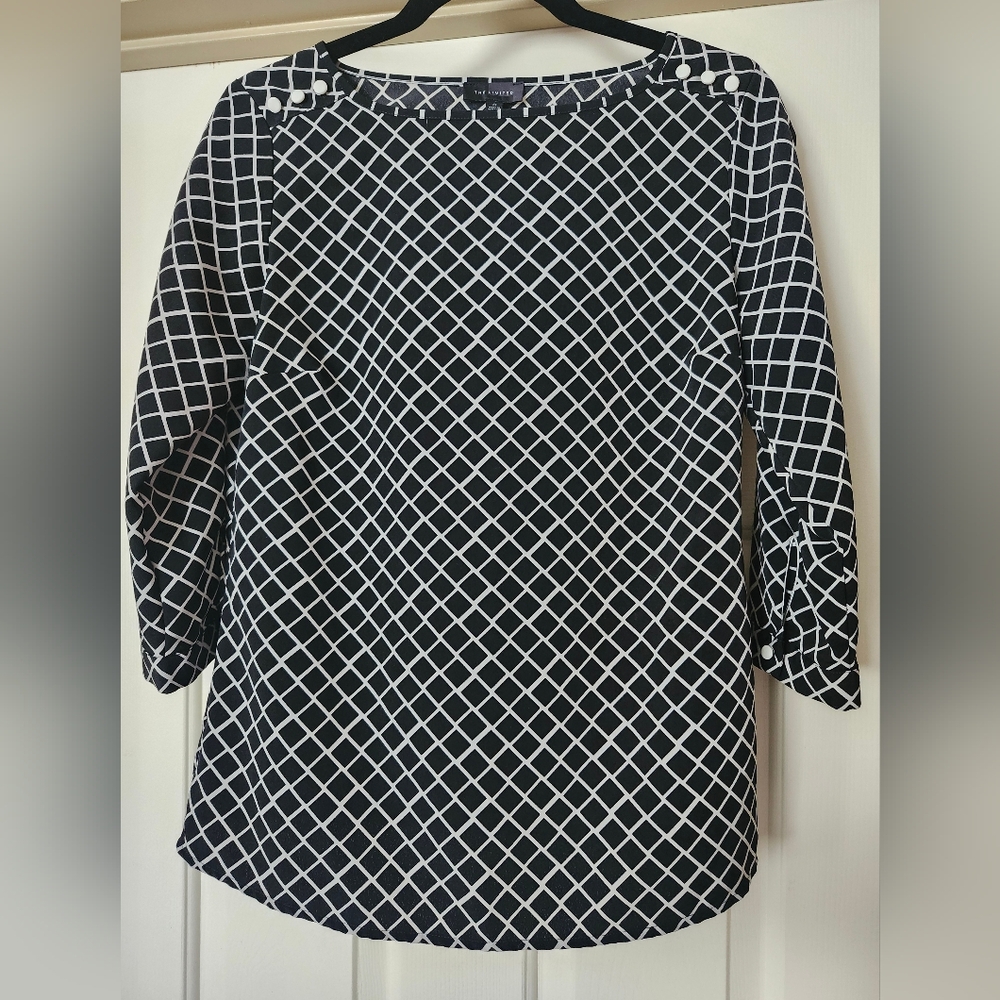 the limited black & white blouse 3/4 sleeves, small
